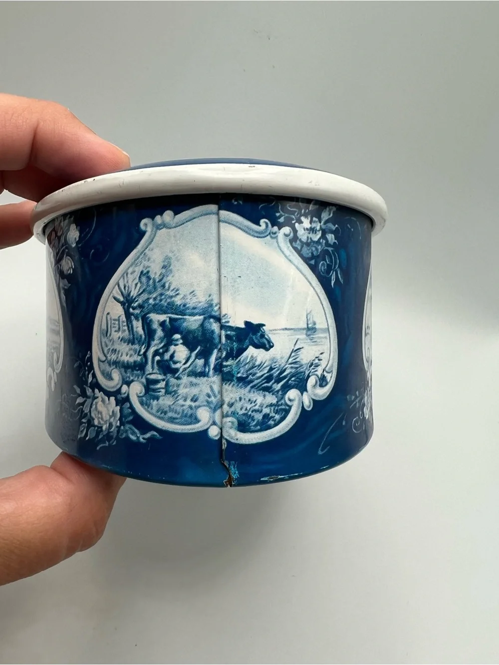 Vintage Droste Holland Oval Metal Candy Tin White And Blue Design